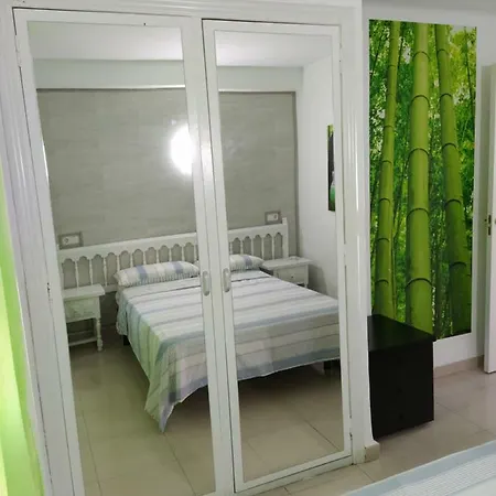Apartamento Primera Linea De Mar Hospitalet De L'Infant Exterior photo